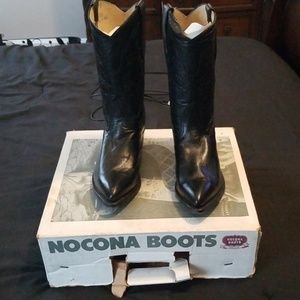 Men cowboy boots size 8